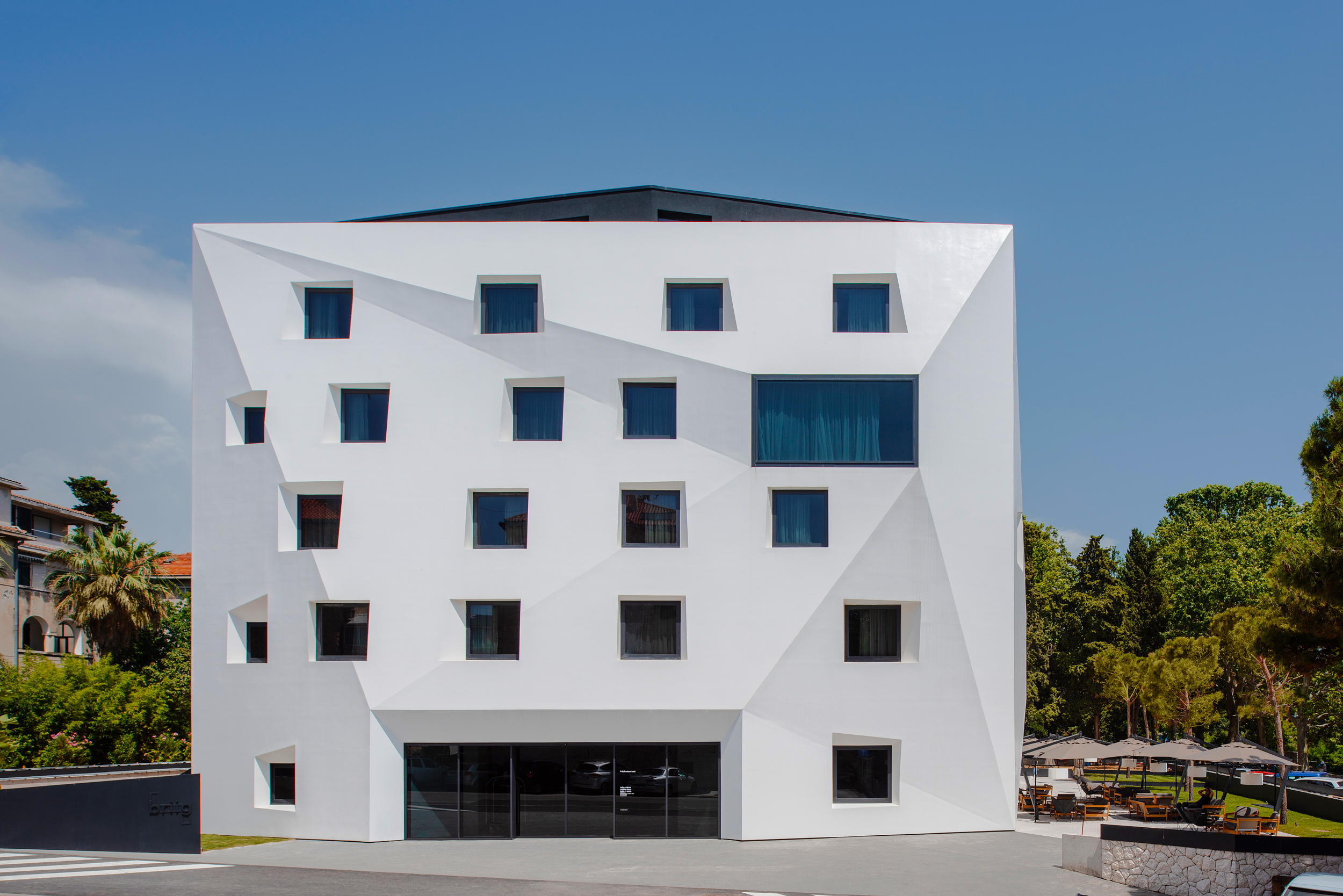 briig exterior